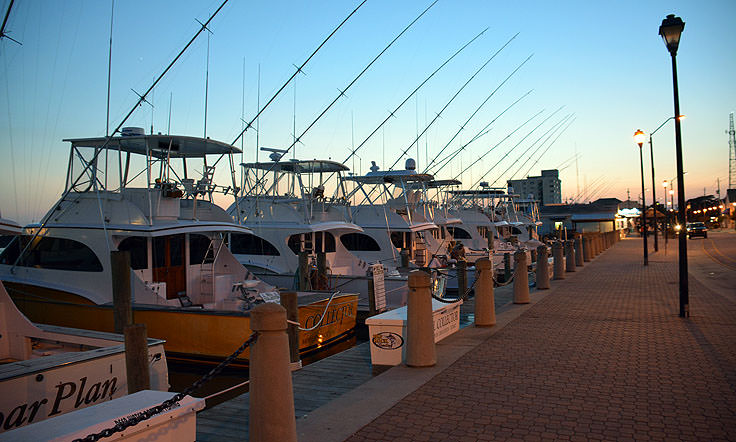 Waterfront restaurants in Morehead City